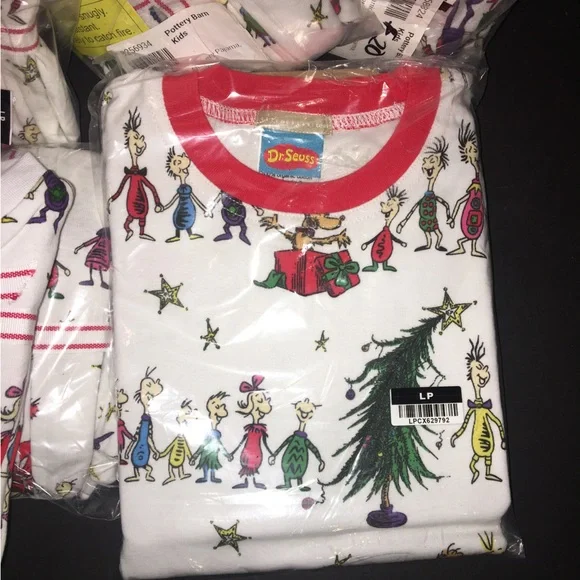 NEW Pottery Barn Holiday The Grinch Organic Cotton Knit Pajamas! FREE Gift wrap - Picture 6 of 10